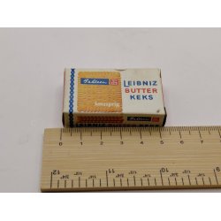 Kikse (stor) �ske i kraftig karton. Tysk (vintage)