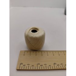 1 rulle garn. 100% merceriseret. (nyt) 20 meter, 5 gram (ikke miniature)