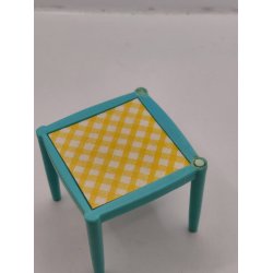 Bord i plastik (brugt)