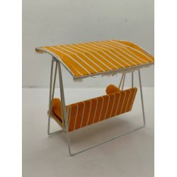 H�ngesofa i metal. Lundby 1970'erne (vintage/meget fin stand) 1:16/18