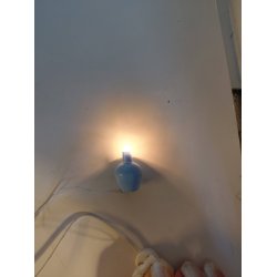 Lampe uden sk�rm. Lundby 5 volt (brugt/virker) 1:16/1:18