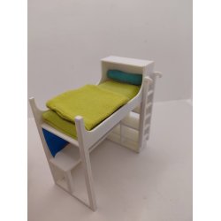 K�jeseng med skrivebord i plastik og senget�j. Lundby (brugt)