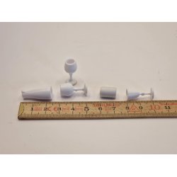 Glas i  plastik lot (brugte)