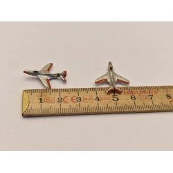 Flyver i plastik (gammel)