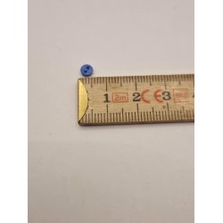 Knap 0,5 cm hvid, bl, sort (ny)