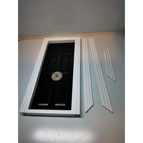 Sort dr med hvide karme til dukkerhus scala 1:12 (ny)