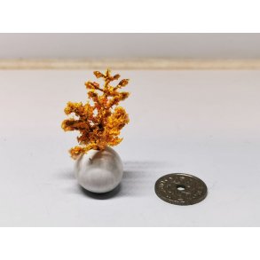 Blomster i vase (h�ndlavet)