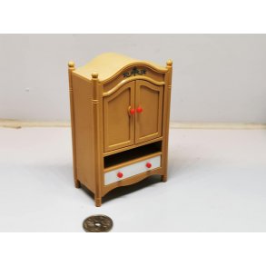 Garderobe skab til dukkehus scala 1:16 (brugt)