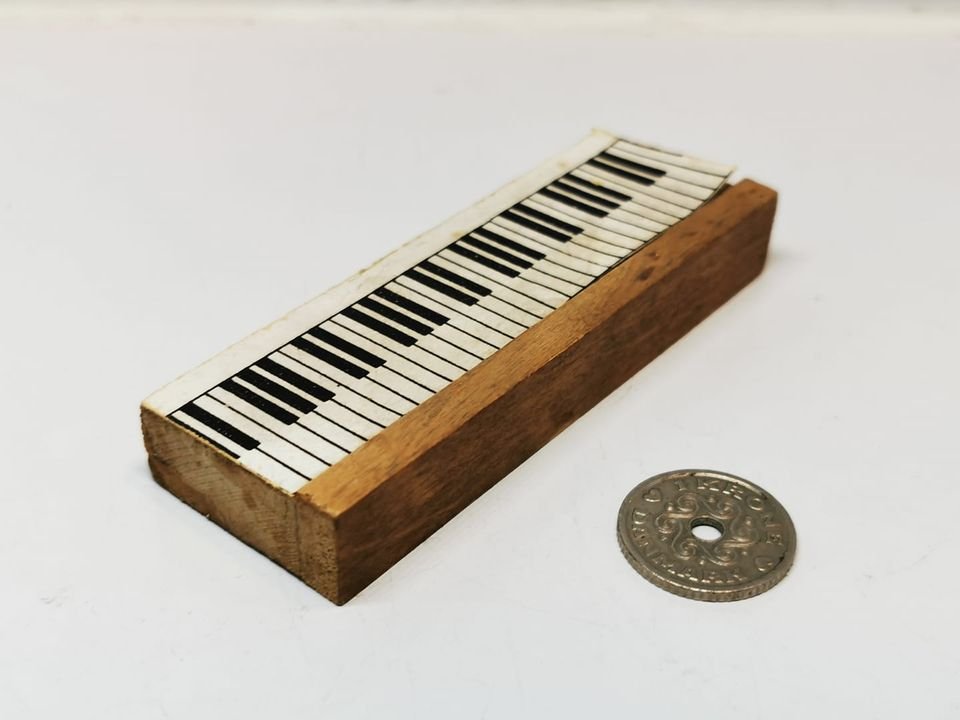 Keyboard/orgel - Musik instrumenter - Frost miniature