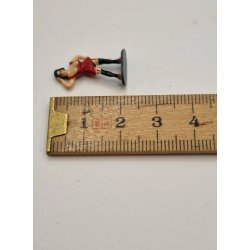 Meget lille figur i hrd plastik (brugt/vintage)