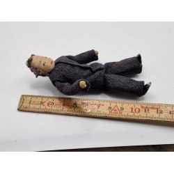 Dukke, muligvis hndlavet eller en gammel Erna Meyer (fra 1928)