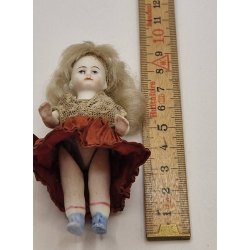 Dukke i porceln. Bisque miniature dukke (antik fra r 1900)
