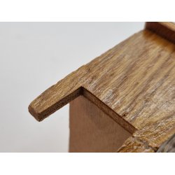 Kommode i tr (brugt/med lille skade)