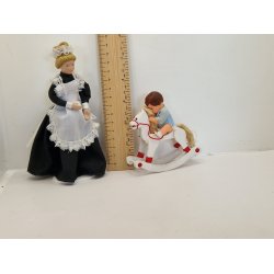 Gyngehest i tr (brugt/som ny)