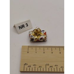 1 gave pakket ind i papir med cowboy tema (hndlavet)