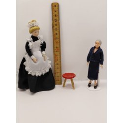 Skammel/taburet i tr. Lisa (vintage)