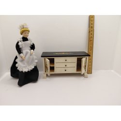 Kommode. ALWI (antik)