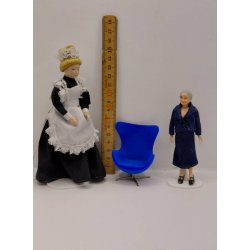 �gget i bl� skala 1:16/18 Arne Jacobsen Minimii (udstillings model) i original emballage.