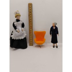 �gget i orange. Skala 1:16/18. Arne Jacobsen Minimii (ny udstillings model)
