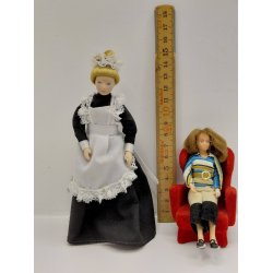 L�nestol/bedstefar stol. Formst�bt plastik med r�d velour. Tysk fra ca 1950/60'erne. (Vintage)