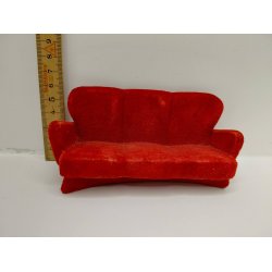Sofa. Formst�bt plastik med r�d velour. Tysk fra ca 1950/60'erne. (Vintage)