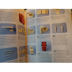 Doll house do-it-youself Toys and game. Bog p� engelsk (ny)