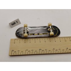 1 stk finger skateboard (brugt)