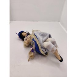 Dukke. Fin dame med parasol. Scale 1:12 (brugt/som ny) 15 cm