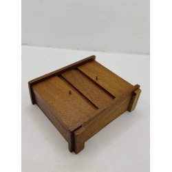 Skab i tr� (vintage/meget fin stand) 1:12/1:16