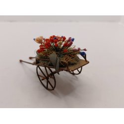 Lille vogn med blomster dekoration (brugt/som ny)