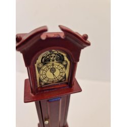 Stander ur (brugt med en lille fejl)