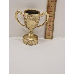  Stor pokal i metal (brugt)