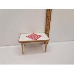 Spisebord til dukkehus scala 1:16 (brugt)