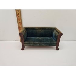 Sofa i mrkegrn velour (antik)