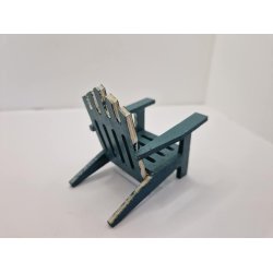 Havestol i tr (brugt/ delvis malet)