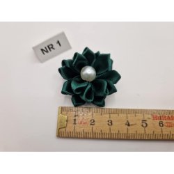 Rosette med perle (ny)  4 cm
