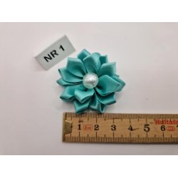 Rosette med perle (ny)  4 cm