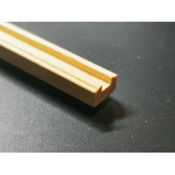 U liste i umalet med profilering (ny) (nr 7) tr (ny) 