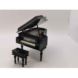 Piano Inkl Skammel (brugt/som nyt)