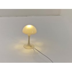 Bordlampe "a la Verner Panton" i plastik til dukkehus scala 1:12 (hndlavet) 