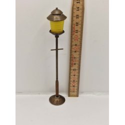 Gadelampe af gamle mnter (gammel)