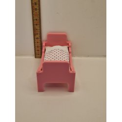 Lundby barneseng inkl sengetj (brugt)