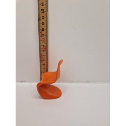 Stol a la Verner Panton i resin (hndlavet)