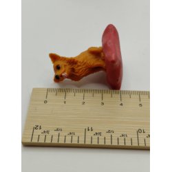 Chihuahua p� pude i plastik (brugt)