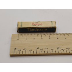 FDB Regina tandpasta �ske i kraftig karton. DANSK (vintage)