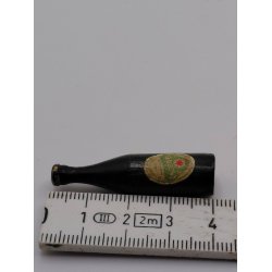 Lager �lflaske i tr� (vintage)