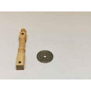 Stolpe umalet med huller (brugt)