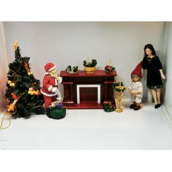 Juledekoration p tr piedestal (hndlavet)