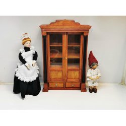 Mini Mundus vitrineskab til dukkehus scala 1:12 (brugt)