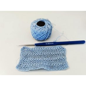 Lysebl Garn til miniature strik/hkling (nyt)